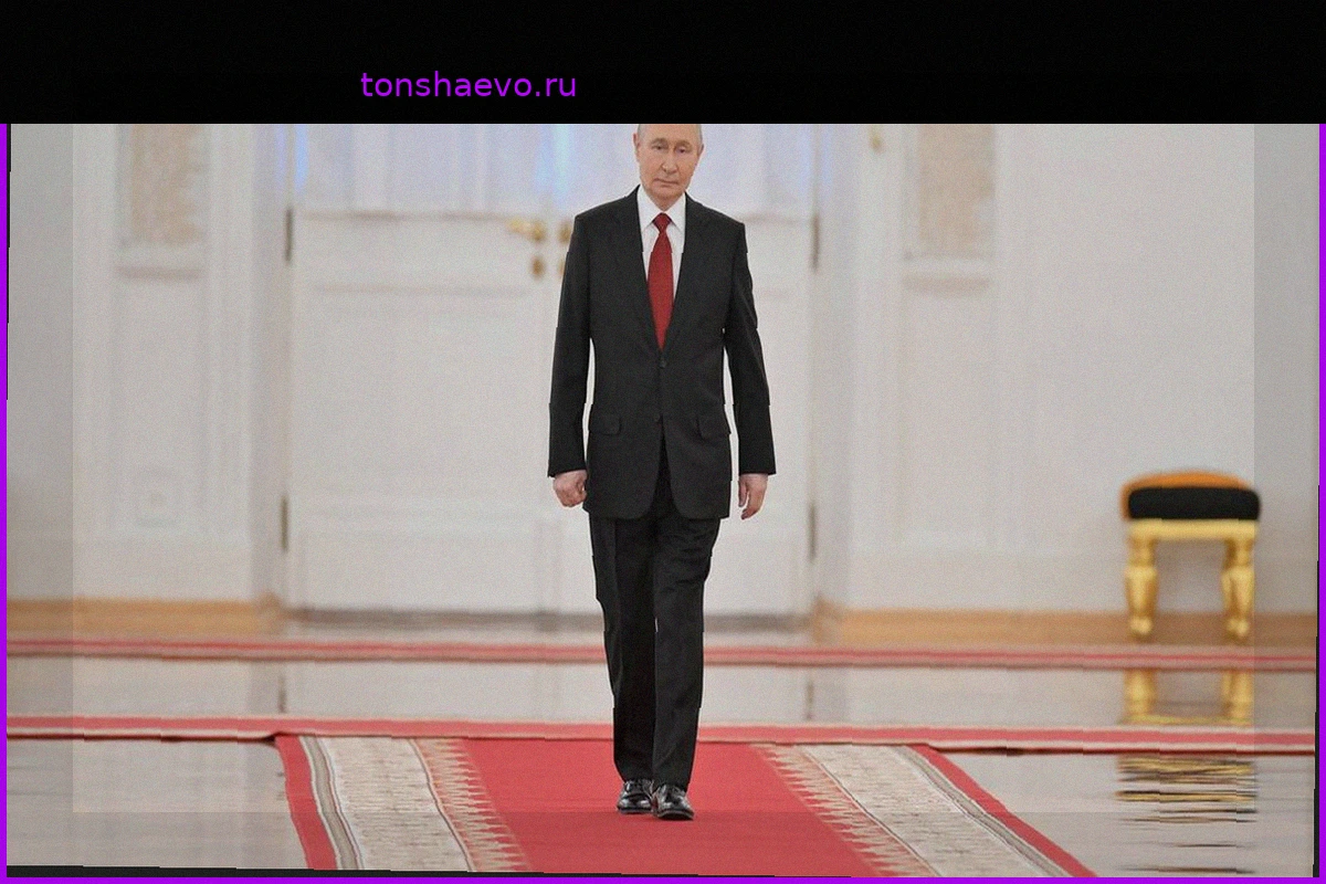 Ветеран Семенов раскрыл содержание переданного Путину письма на параде Победы
